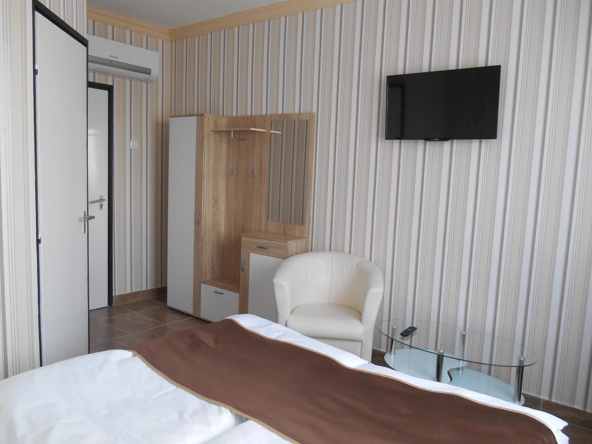 Holdfeny Hotel Forro Exteriör bild